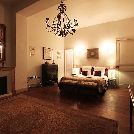 Les Buis Bed & Breakfast Ille-sur-Têt Екстериор снимка