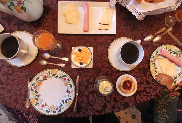 Les Buis Bed & Breakfast Ille-sur-Têt Екстериор снимка