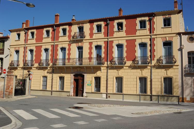 Les Buis Bed & Breakfast Ille-sur-Têt Екстериор снимка