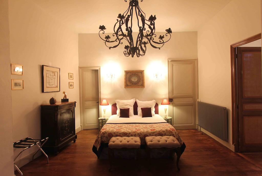 Les Buis Bed & Breakfast Ille-sur-Têt Екстериор снимка
